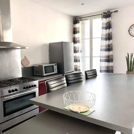 Spacieux Entier Διαμέρισμα Νιμ